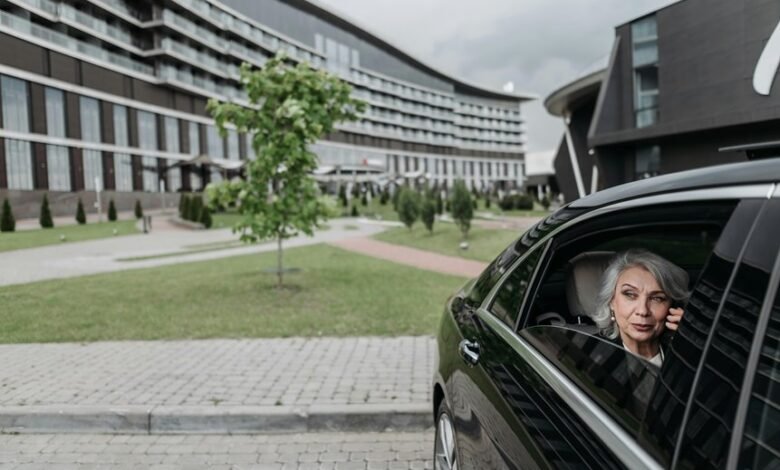 optimal contact timing strategy